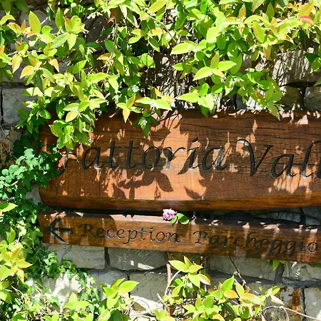 Relais Fattoria Valle *